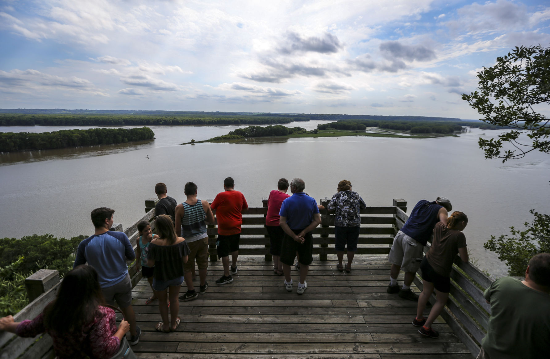 THE GREAT RIVER-0623